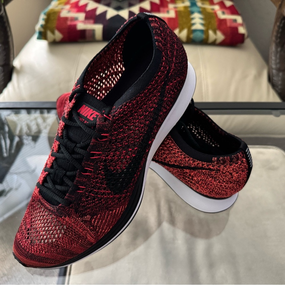 NIB Nike Flynit Racer - University Red/Black - Size 11